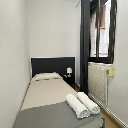 Toledo Habitaciones Madryt Zewnętrze zdjęcie